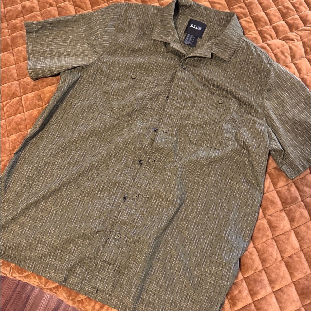 Men’s 5.11 Shirt